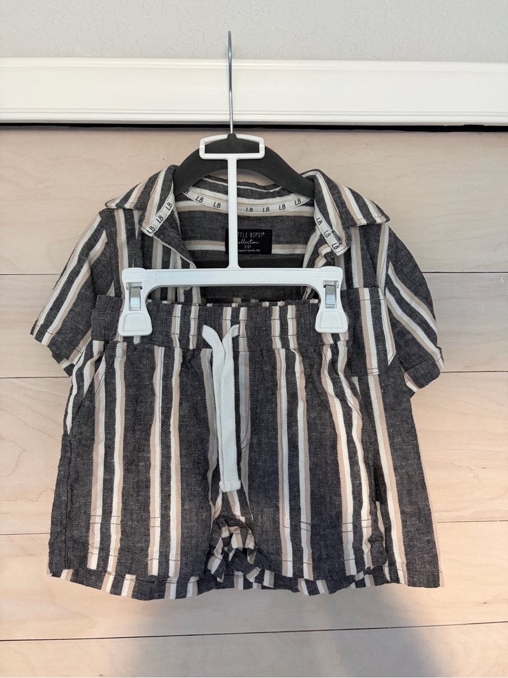 Little Bipsy 2 piece linen set 2-3Y